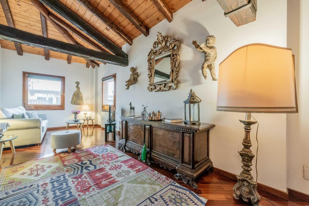 Realkasa Azeglio Apartments Bologna Bagian luar foto